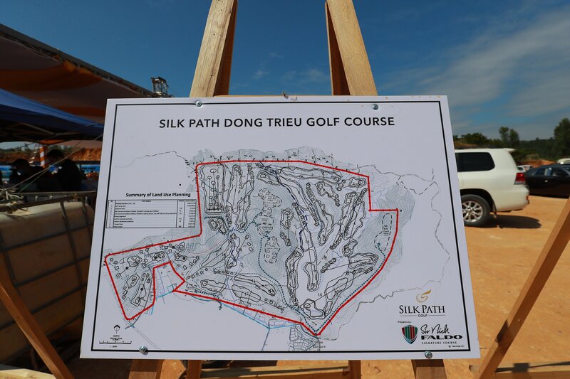 Sân golf Silk Path Đông Triều